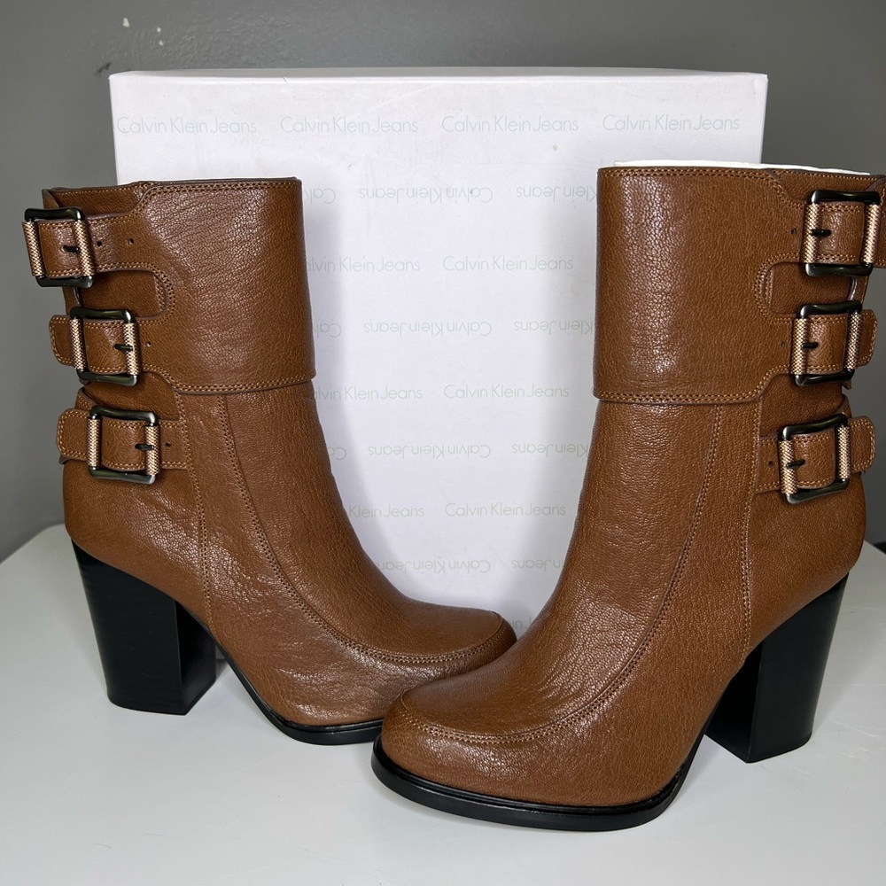 Calvin Klein Jeans Dezzi Ontario Womens Faux Leather Zip Up Block Heels